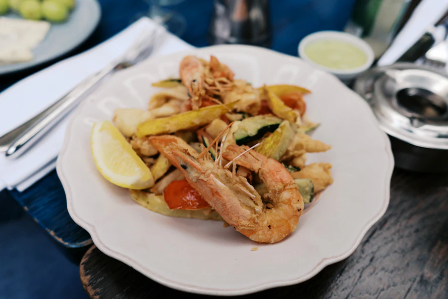Camarones al ajillo